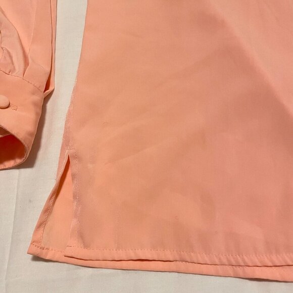 Tilley Silk Button Up Shirt Womens Size Large - Picture 8 of 16